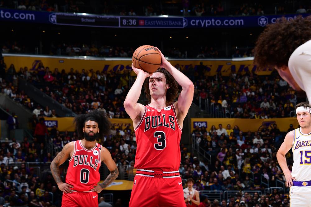 海星体育直播:崔永熙在NBA年薪58万美元 与CBA顶薪相差甚远.